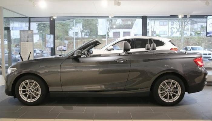 BMW 218d Cabrio vorne