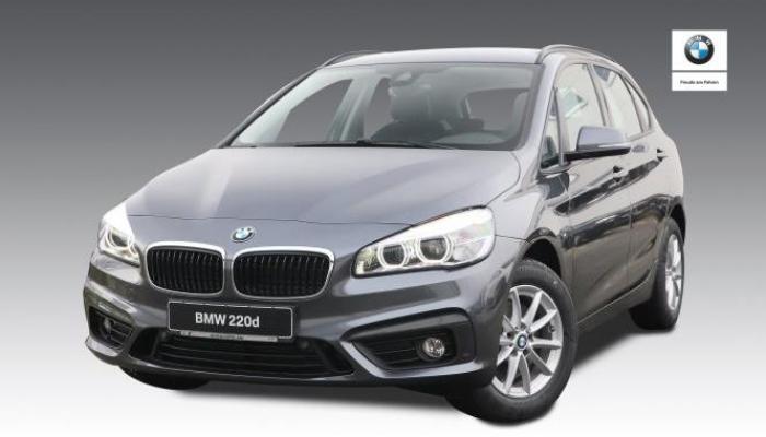 BMW 220d xDrive Active Tourer vorne