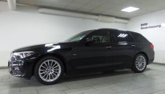 BMW 520d xDrive Touring vorne