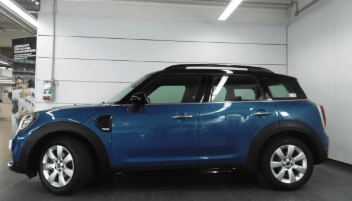 MINI Cooper Countryman All4 vorne