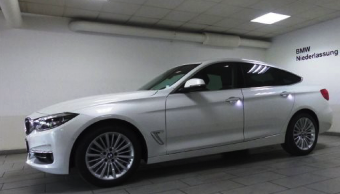 BMW 318d Gran Turismo vorne