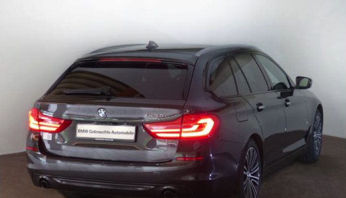 BMW 520d Touring hinten
