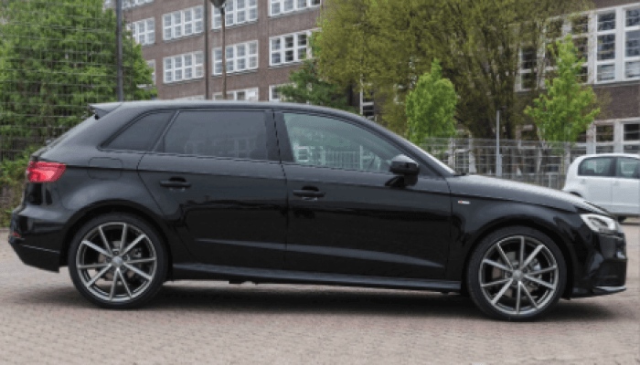 Audi A3 Sportback sport 2.0 TFSI quattro S tronic vorne