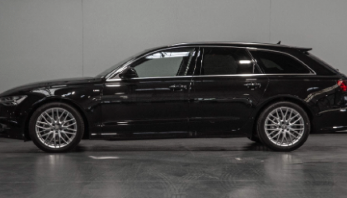 Audi A6 Avant 2.0 TDI quattro S tronic vorne