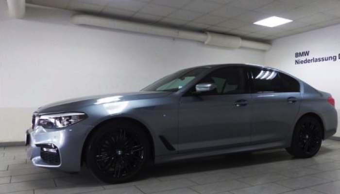 BMW 530i Limousine vorne