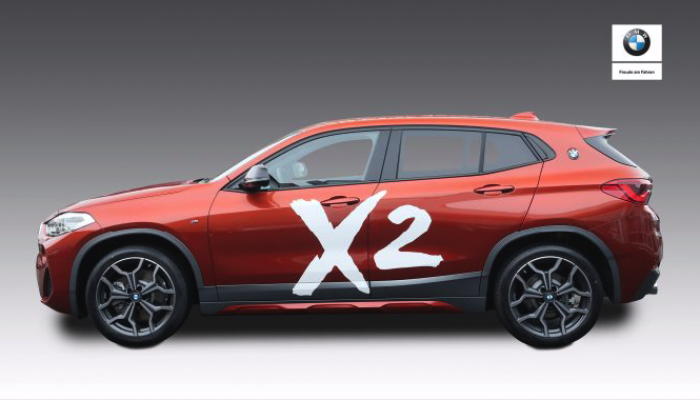 BMW X2 xDrive20d vorne