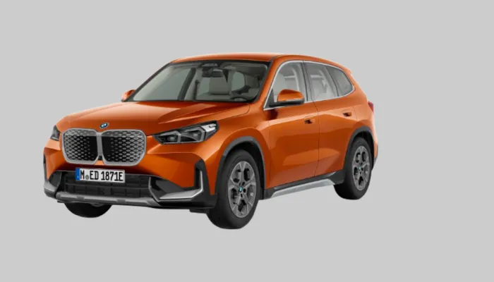 BMW IX1 XDRIVE30 vorne