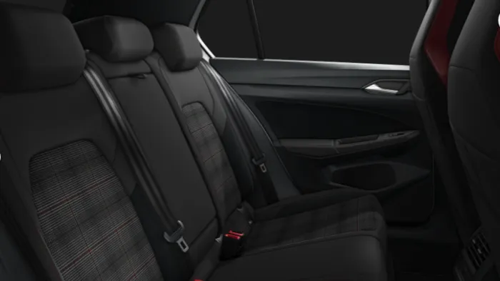 VW Golf GTI 2.0 TSI DSG Rückbank
