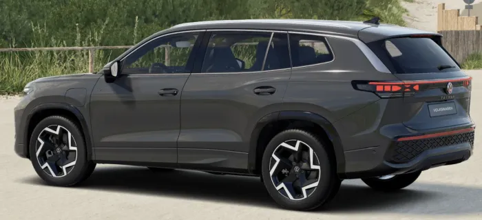 VW Tayron R-Line 1,5 l eHybrid DSG hinten