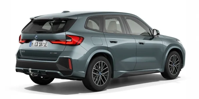 BMW IX1 XDRIVE30 hinten