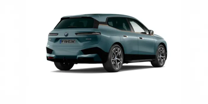 BMW iX xDrive50 hinten