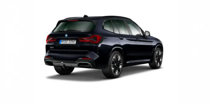BMW IX3 hinten