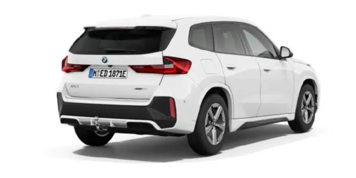 BMW IX1 xDrive 30 hinten