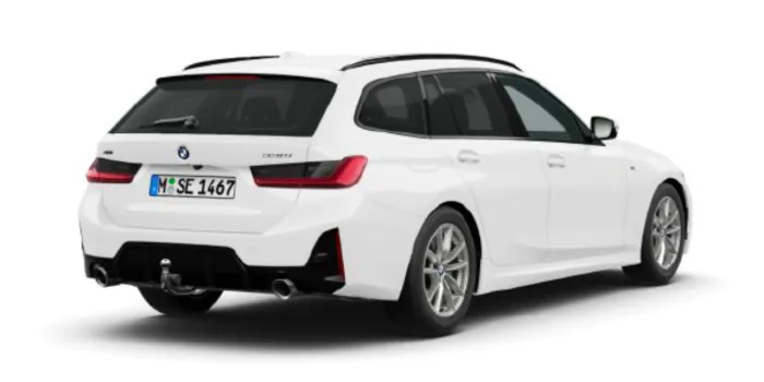BMW 330i xDrive Touring hinten