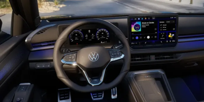 VW T-Roc R-Line 1.5 eTSI innen