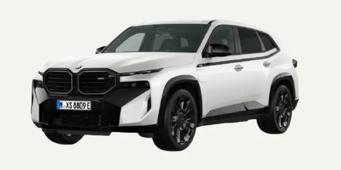 BMW XM 50E vorne