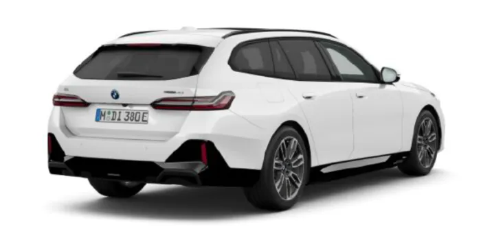 BMW i5 eDrive 40 Touring hinten